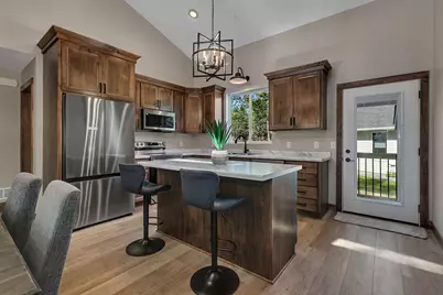 1699 39th Street S, Saint Cloud, MN 56301 - Photo 6