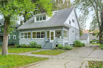 344 9th Avenue S, Fargo,  58103 - Photo 1