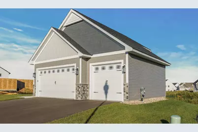 225 10th Avenue NE, Hutchinson, MN 55350 - Photo 4