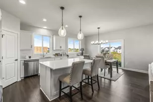 225 10th Ave NE, Hutchinson, MN 55350 - Photo 24