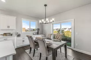 225 10th Ave NE, Hutchinson, MN 55350 - Photo 22