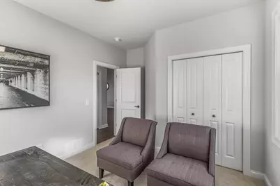 225 10th Avenue NE, Hutchinson, MN 55350 - Photo 12