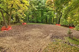 1426 Holdridge Cir, Wayzata, MN 55391 - Photo 8