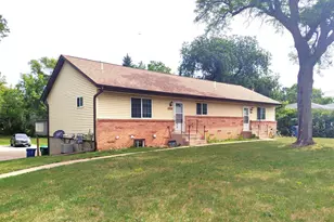 14432 15th Ave N, Plymouth, MN 55447 - Photo 2