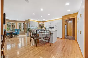 4902 Rose Creek Pkwy S, Fargo, ND 58104 - Photo 12