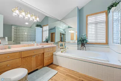 4902 Rose Creek Parkway S, Fargo, ND 58104 - Photo 16