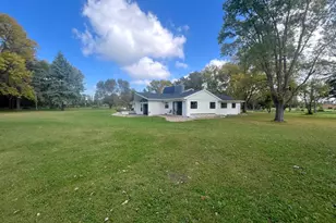 3120 15th St SW, Willmar, MN 56201 - Photo 6