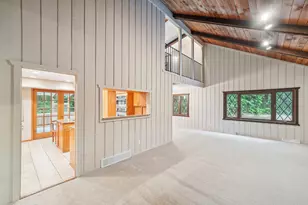 9001 Poplar Bridge Rd, Bloomington, MN 55437 - Photo 10