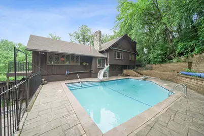 9001 Poplar Bridge Road, Bloomington, MN 55437 - Photo 4