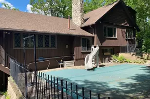 9001 Poplar Bridge Rd, Bloomington, MN 55437 - Photo 18