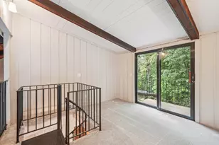 9001 Poplar Bridge Rd, Bloomington, MN 55437 - Photo 24