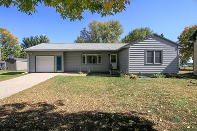 221 3rd Avenue S, Brownton, MN 55312 - Photo 1