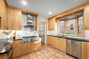 5240 Ewing Ave S, Minneapolis, MN 55410 - Photo 10