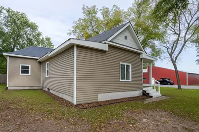 918 Gorton Avenue NW, Willmar, MN 56201 - Photo 14