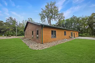 15889 Old Lake Rd, Paynesville, MN 56362 - Photo 22