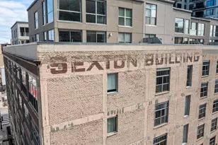 521 S 7th St, Minneapolis, MN 55415 - Photo 2