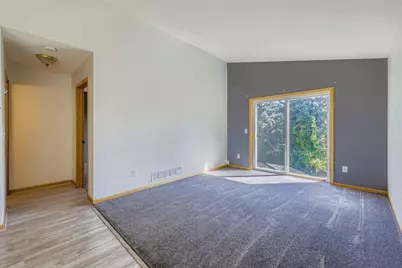 25659 Forest Boulevard Court, Wyoming, MN 55092 - Photo 6