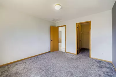 25659 Forest Boulevard Court, Wyoming, MN 55092 - Photo 16