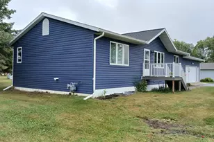 104 SW 6th Ave, Verndale, MN 56481 - Photo 2