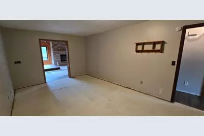 503 Hawthorne Drive, Marshall, MN 56258 - Photo 6