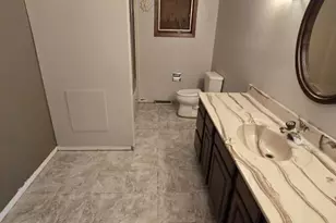 503 Hawthorne Dr, Marshall, MN 56258 - Photo 4