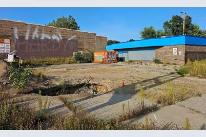 2445 Bloomington Avenue, Minneapolis, MN 55404 - Photo 2