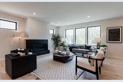 3729 Knightsbridge Ln N, Lake Elmo, MN 55042 - Photo 2