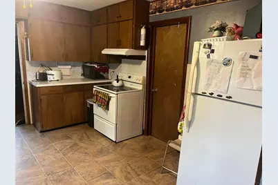 715 Holden Avenue, Henning, MN 56551 - Photo 6