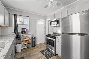 2631 Thomas Ave N, Minneapolis, MN 55411 - Photo 8