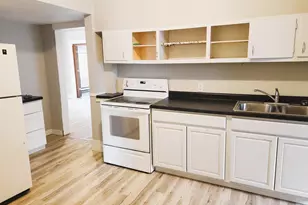 221 E 8th St, Winona, MN 55987 - Photo 2