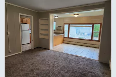 53 W 9th Street, Winona, MN 55987 - Photo 2