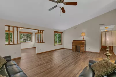 1812 Maple Lane, Saint Cloud, MN 56304 - Photo 10