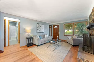 127 16th Ave S, South Saint Paul, MN 55075 - Photo 1