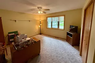 510 Ash Ave, Bird Island, MN 55310 - Photo 16