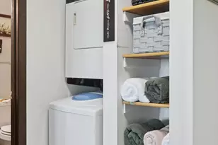 1181 Edgcumbe Rd, Saint Paul, MN 55105 - Photo 14