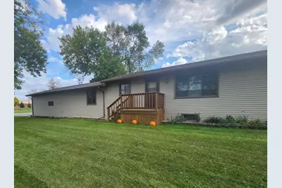 302 Robert Street, Marshall, MN 56258 - Photo 1