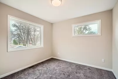 6048 Quebec Avenue N, New Hope, MN 55428 - Photo 10