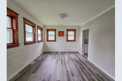 118 4th Avenue SE, Elbow Lake, MN 56531 - Photo 8