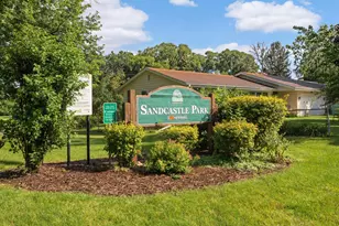 2911 Troseth Rd, Roseville, MN 55113 - Photo 24