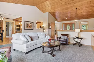 4838 Crown Ln, Woodbury, MN 55129 - Photo 16