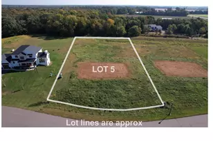 512 Northern Mdws Ln, Sartell, MN 56377 - Photo 1