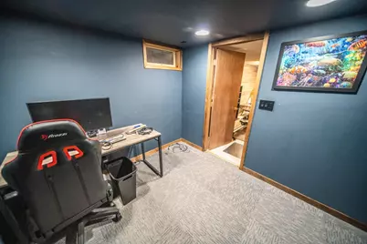 930 13th Avenue NE, Rochester, MN 55906 - Photo 32