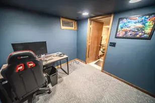 930 13th Ave NE, Rochester, MN 55906 - Photo 32