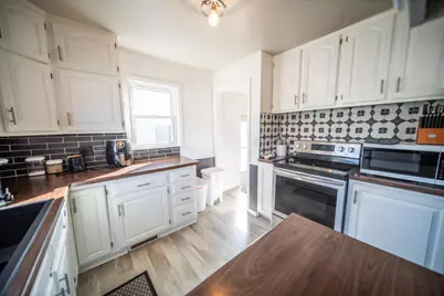 930 13th Avenue NE, Rochester, MN 55906 - Photo 8