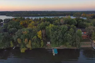 19526 Elmcrest Rd, Richmond, MN 56368 - Photo 2