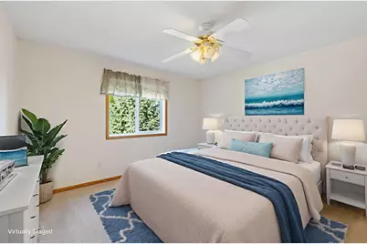 832 S Elm Street, Belle Plaine, MN 56011 - Photo 6