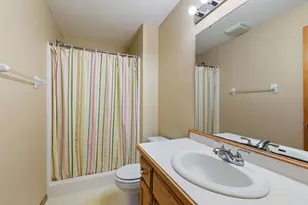 832 S Elm St, Belle Plaine, MN 56011 - Photo 26