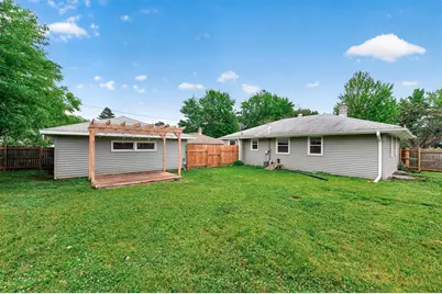 2267 Shawnee Drive, North Saint Paul, MN 55109 - Photo 24