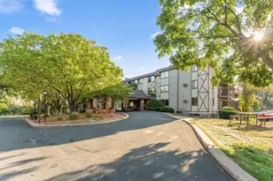 1304 W Medicine Lake Dr, Plymouth, MN 55441 - Photo 1