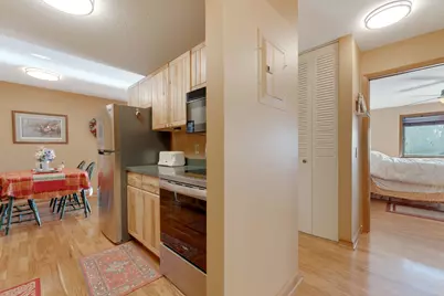 1304 W Medicine Lake Drive #323, Plymouth, MN 55441 - Photo 12